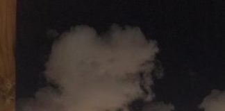 Incendio afecta fábrica de plásticos en Bayona