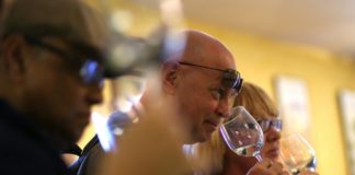 Catas de vino virtual en California para lidiar con el encierro del COVID-19