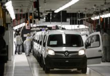 Renault reanuda de forma progresiva su producción en Francia
