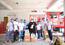 Marcell Ozuna y esposa entregan insumos para combatir COVID-19 en Boca Chica