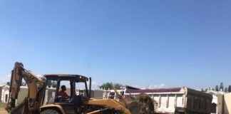 Comienzan a construir fosa común en Santiago para muertos por coronavirus