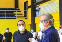 Luis Abinader entrega bonos para atletas dominicanos