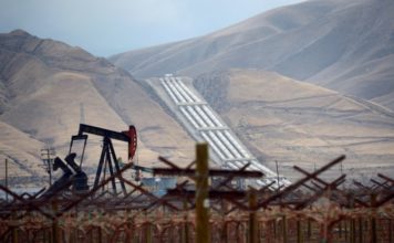 Los precios del petróleo suben debido a la tensión entre EEUU e Irán