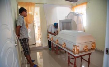 Sustancias alcohólicas adulteradas han matado 13 personas en los últimos cinco días en RD