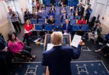 La pavorosa caída de un titán económico con una frágil red social