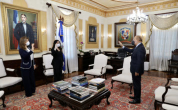 Presidente Danilo Medina toma juramento a Kenia Lora y a Greybby Cuello, nuevas directoras INAIPI y CONANI