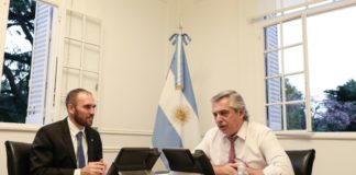Argentina mantiene hasta el lunes oferta para reestructurar su deuda