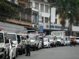 El primer tanquero iraní llega al puerto de una refinería en Venezuela