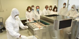 Banco Central instala equipo de rayos ultravioleta para desinfección de billetes