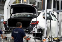 México reporta dramática caída de producción y exportación de autos en abril