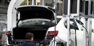 México reporta dramática caída de producción y exportación de autos en abril