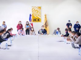 JCE y partidos revisan formatos de boletas presidenciales y senatoriales de elecciones del 5 de julio de 2020