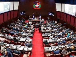 Cámara escoge diputados que sustituyen a los que pasaron a las alcaldías o fallecieron