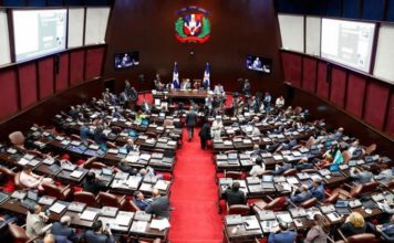 Cámara escoge diputados que sustituyen a los que pasaron a las alcaldías o fallecieron