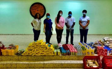 Personal del CAPGEFI dona alimentos a Instituto de Ayuda al Sordo