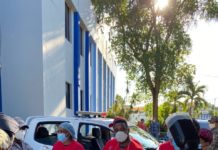 Jean Segura entrega alimentos a personas y entidades de San Juan