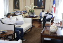 Presidente recibe informe de ministro de Obras Públicas sobre avances en trabajos para sofocar incendio vertedero Duquesa