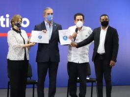 Abinader recibe apoyo de destacadas figuras del Arte y la Cultura