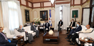 Presidente Danilo Medina continúa consultas con sectores de la vida nacional; recibe a representantes Iglesia Evangélica