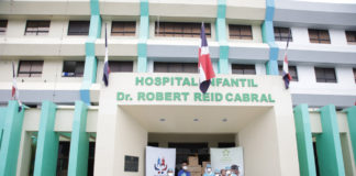 Despacho de la Primera Dama aporta medicamentos e insumos a hospitales Robert Reid Cabral y Padre Billini