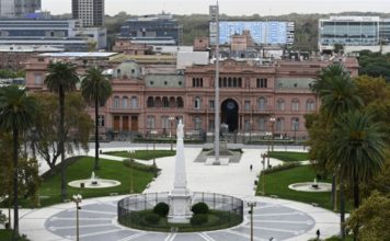 Grupo de acreedores da a conocer propuesta de reestructuación de deuda argentina