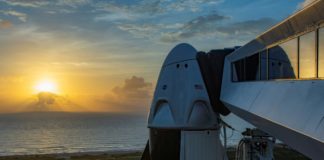 El mal tiempo amenaza el primer vuelo tripulado de SpaceX