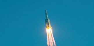 Nueva nave espacial china regresa a la Tierra