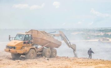Vertedero Duquesa sigue lanzando humo