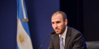 Argentina advierte que no hipotecará su futuro en canje de deuda
