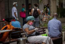 Siguen aumentando los casos positivos de COVID-19 en RD, 371 casos nuevos en 24 horas y 428 defunciones