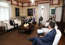 Presidente se reúne con ministros; pasa balance a planteamientos sectores sociales y a situación económica y sanitaria COVID-19