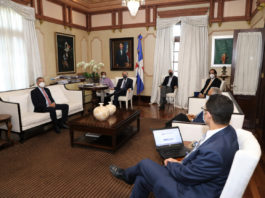 Presidente se reúne con ministros; pasa balance a planteamientos sectores sociales y a situación económica y sanitaria COVID-19