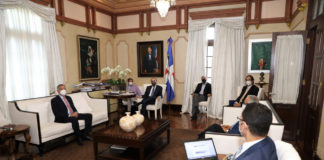 Presidente se reúne con ministros; pasa balance a planteamientos sectores sociales y a situación económica y sanitaria COVID-19