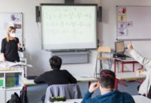 Coronavirus: qué es la regla del 10-4 propuesta por un grupo de científicos para reabrir la economía y aprovechar un punto débil del virus