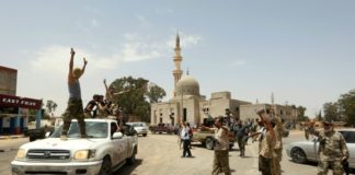 Fuerzas del gobierno toman última posición de Haftar en el oeste de Libia