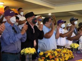 Medina inicia actividades políticas en Azua