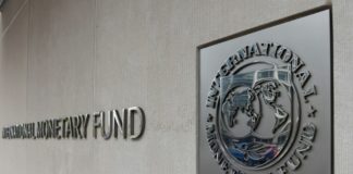 El FMI actualiza perspectivas de crecimiento en un mundo golpeado por la imparable pandemia