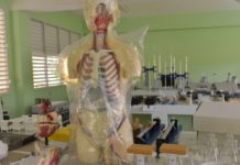 MINERD entrega 128 laboratorios de Ciencias a centros educativos