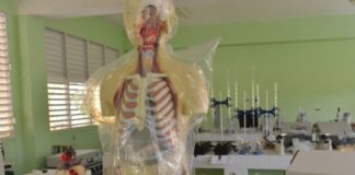 MINERD entrega 128 laboratorios de Ciencias a centros educativos