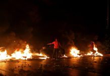 Tensión en Líbano ante el desplome de la moneda y las manifestaciones