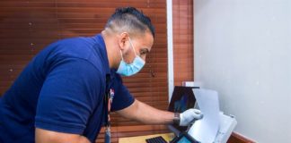 JCE realiza instalación de escáneres en 4 municipios para prueba focalizada del cómputo electoral de elecciones del 5 de julio