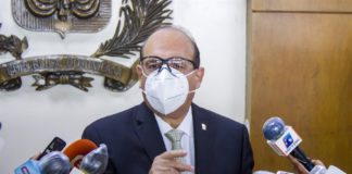 Presidente JCE explica que para votar en el exterior es necesario un registro voluntario previo según la Ley 15-19