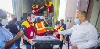 JCE inició traslado de 1,070 valijas electorales a las circunscripciones del exterior para elecciones