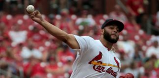 Junior Fernández está ansioso por colocarse el uniforme de las Águilas