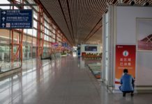 La UE autoriza la entrada de turistas de China con condiciones y de otros 14 países