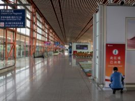 La UE autoriza la entrada de turistas de China con condiciones y de otros 14 países