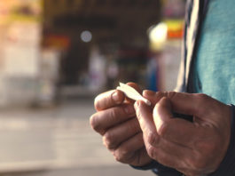 FOTOS: El impresionante antes y después de un joven drogadicto tras más de dos años de abstinencia