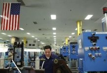 EEUU registra 1,87 millones de nuevos pedidos semanales de ayuda por desempleo