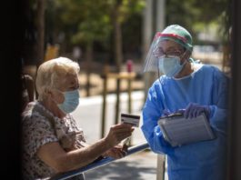 Crecen brotes de coronavirus en varias localidades de España