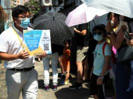 Partidos prodemocracia de Hong Kong celebran primarias pese a avisos sobre ley de seguridad